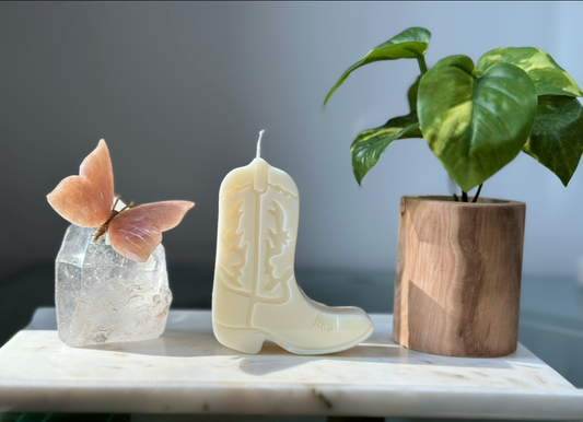 Western Boot Candle – Country Chic Meets Cozy Glow