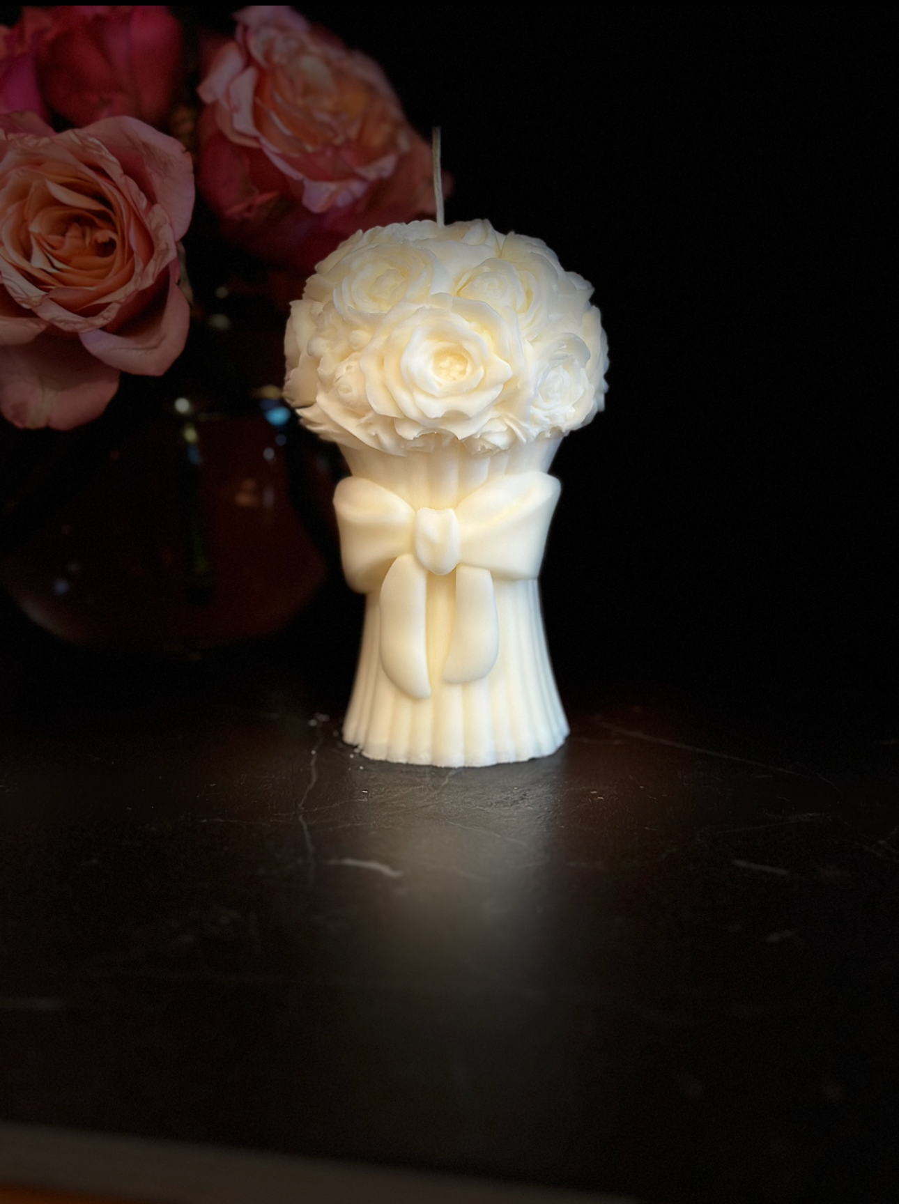 Elegant Bouquet Candle – A Forever Arrangement in Wax